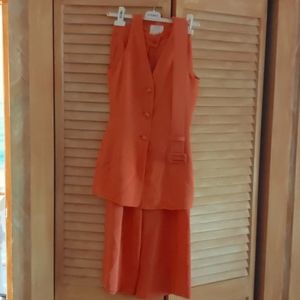 Beautiful, breezy summer Escada pants and vest suit outfit